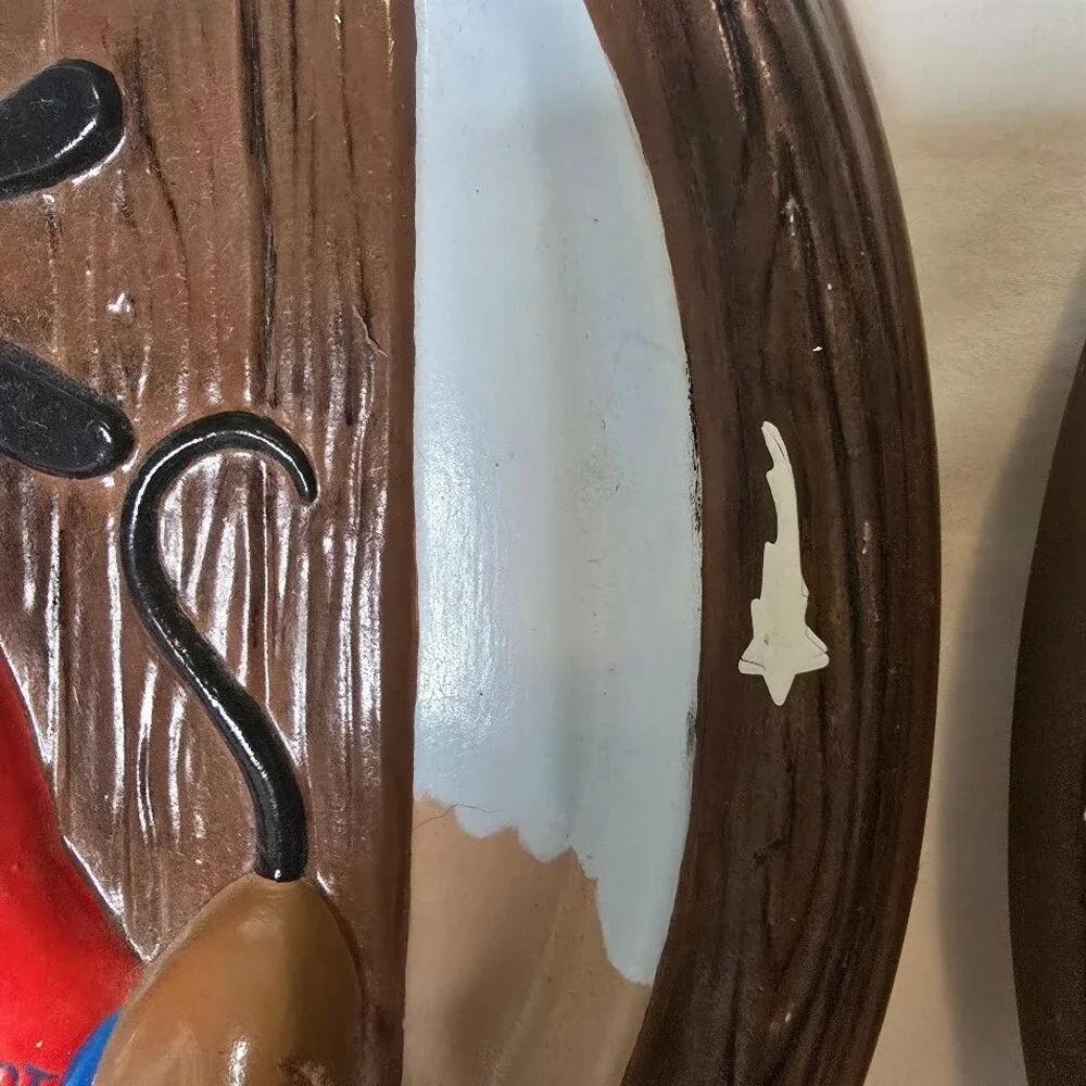 VTG Walt Disney Productions Mickey Mouse & Pluto 3D Plaster Wall Plaques
